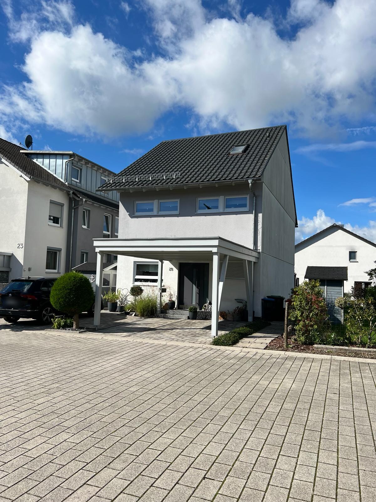 Straßenansicht